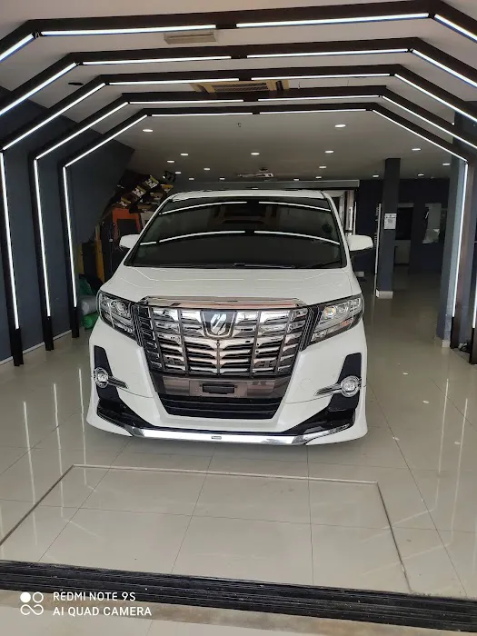 V PRO TINT AUTO CARE BY VORRA Picture 2