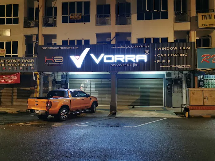 V PRO TINT AUTO CARE BY VORRA Picture 3