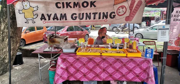 BAZAR PRIHATIN DESA PANDAN Picture 4