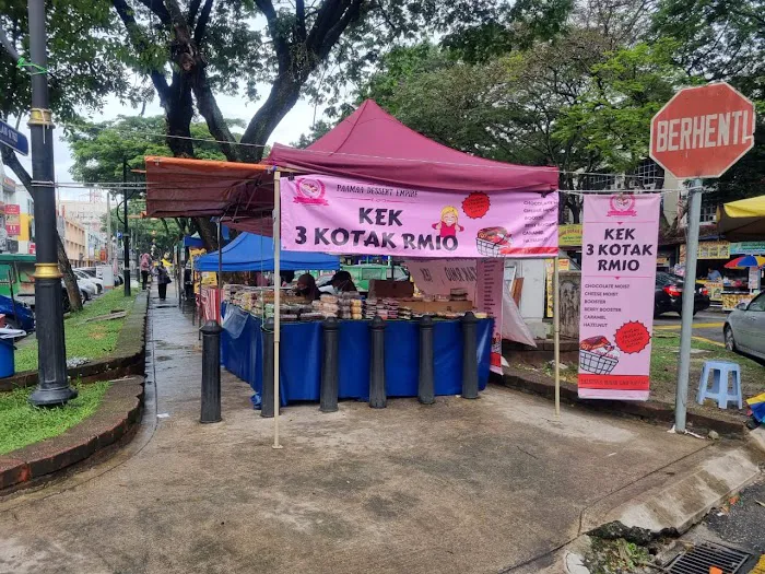 BAZAR PRIHATIN DESA PANDAN Picture 9