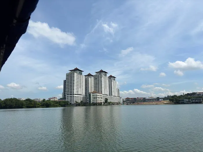Mines Cruise Sdn Bhd Picture 1