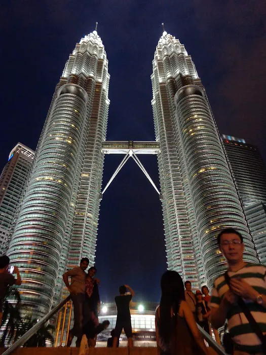 Surau MENARA KEMBAR Petronas Picture 6