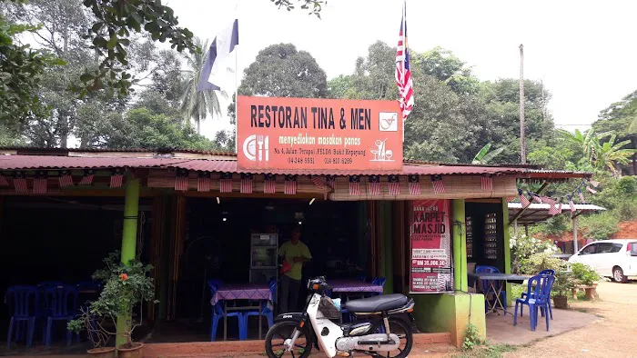 Kedai Makan Kak Tina Picture 1