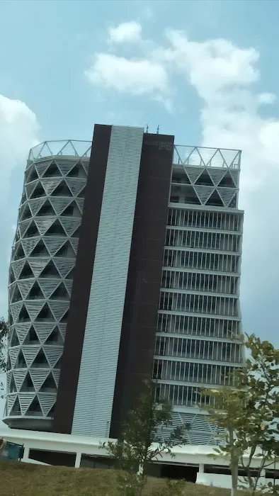 Persiaran Sultan Sallahuddin Abdul Aziz Shah Picture 4