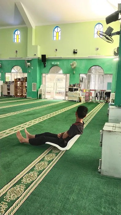 Masjid Al Mardiah Taman Melawati Picture 3