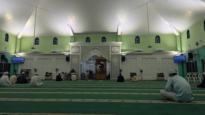Masjid Al Mardiah Taman Melawati Picture 9
