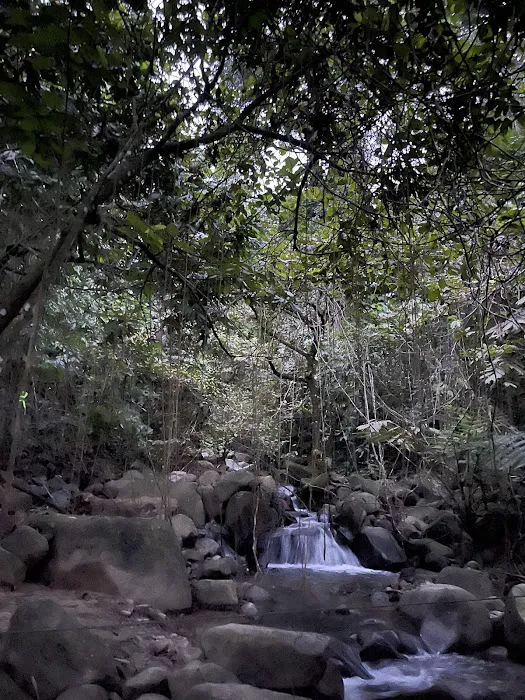 Nuang trailhead Picture 2
