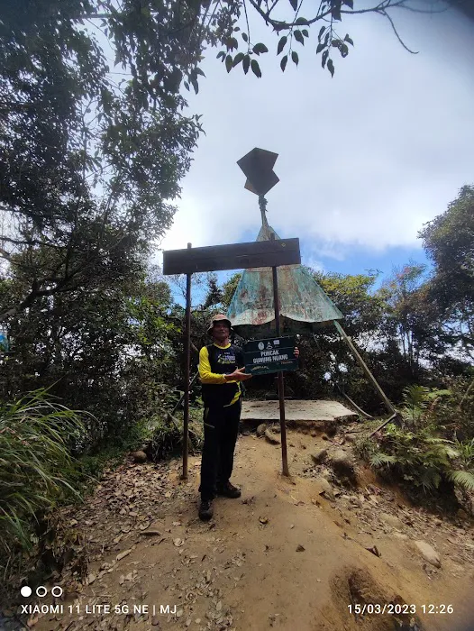 Nuang trailhead Picture 9