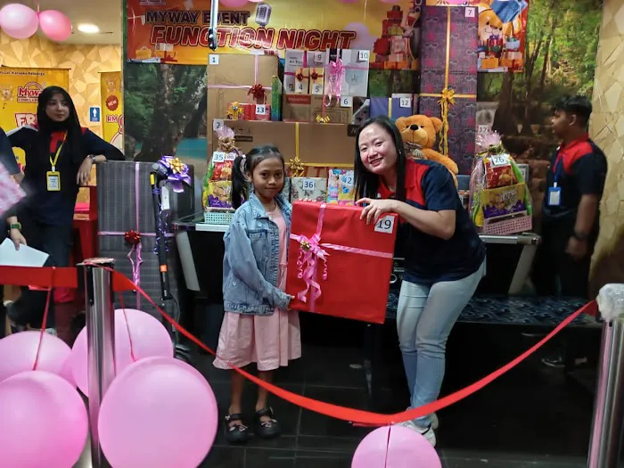 Myway Family Karaoke - Kajang Picture 7