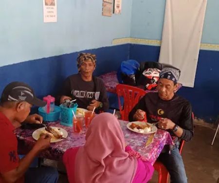Warung Haliyah