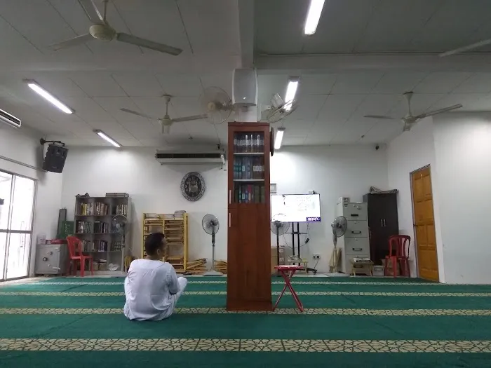 Platinum Al-mawaddah Mosque Picture 5