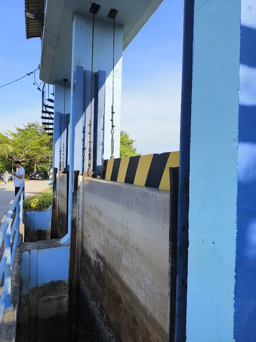 Pintu Kawalan Air Sungai Sembilang Picture 6