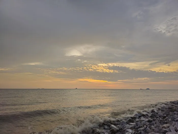 Papan Tanda Pantai Remis Picture 3