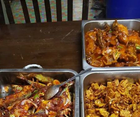 Kedai makan warisan che wan
