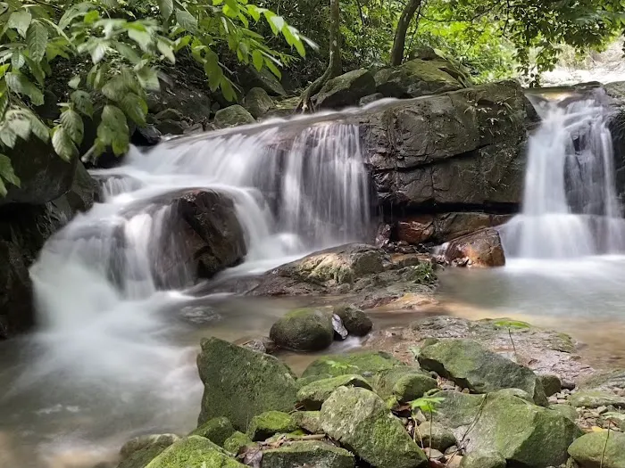 Jeram Perlus Waterfall Picture 3