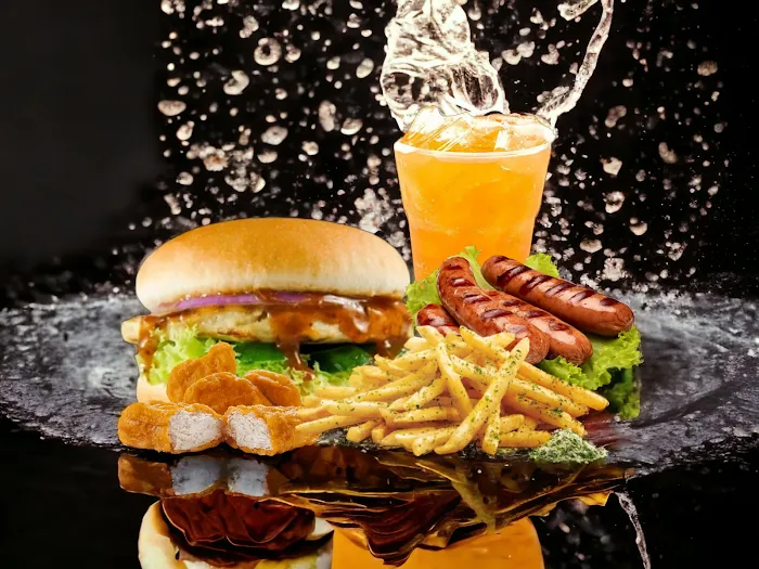 Lickin Burger 14 Picture 9