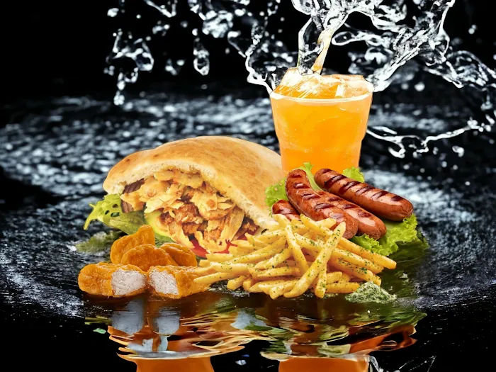Lickin Burger 14 Picture 10