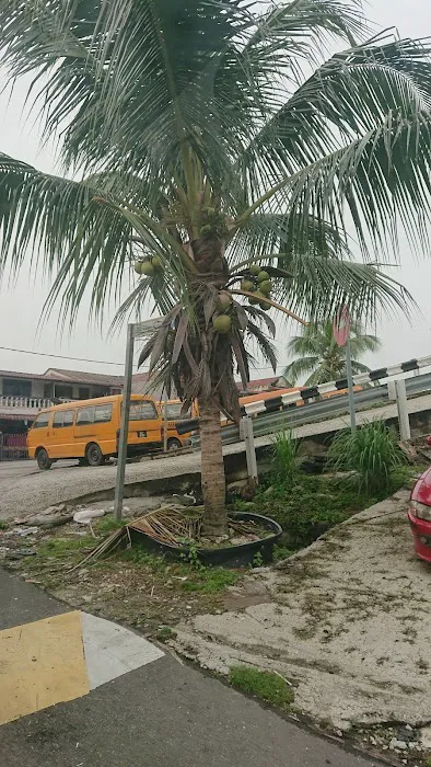 Taman Taming Jaya Mosque Picture 8