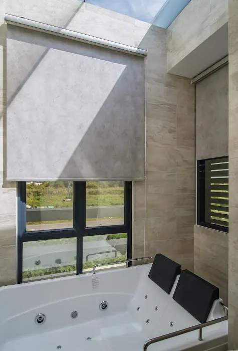 Moonlight Industries Curtain Blinds Picture 6