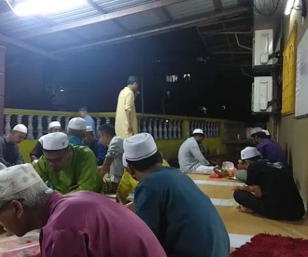 Surau Al Iman Taman Putra Budiman (Surau Jumaat)