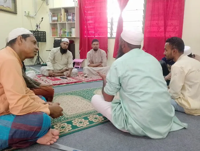 Surau Al Iman Picture 8