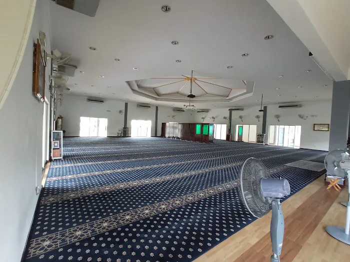 Masjid As-Syarif, Taman Sungai Besi Indah Picture 8
