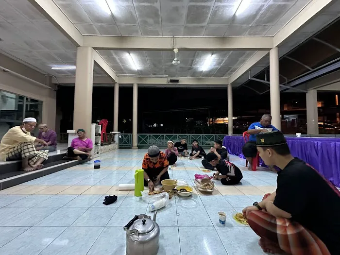 SURAU IMPIAN EHSAN (SURAU JUMAAT) Picture 3