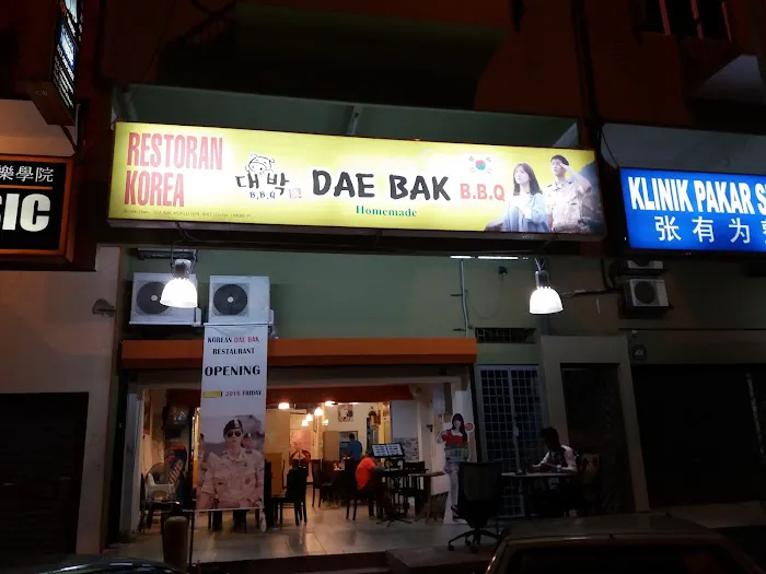 Halo Bangkok Picture 2