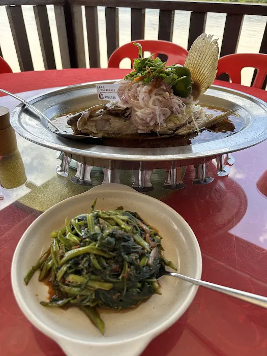 Sungai Yu Seafood restaurant Picture 1