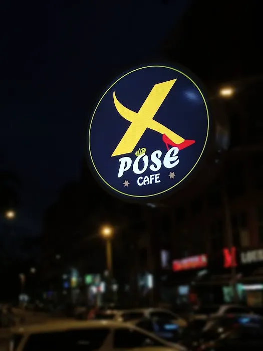X pose cafe Picture 4