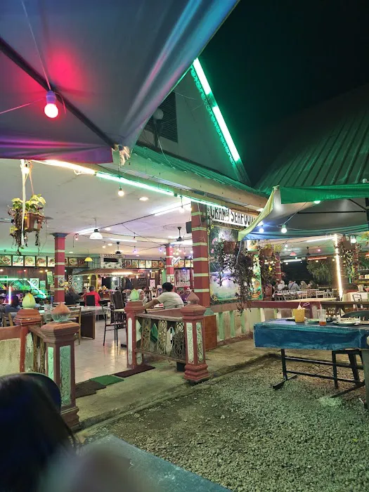 Grand Seafood Picture 7