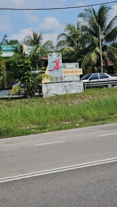 0 km Air Hitam Picture 5