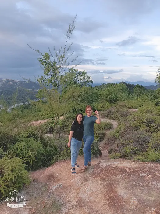 Sungai Long Hill Peak View Picture 7