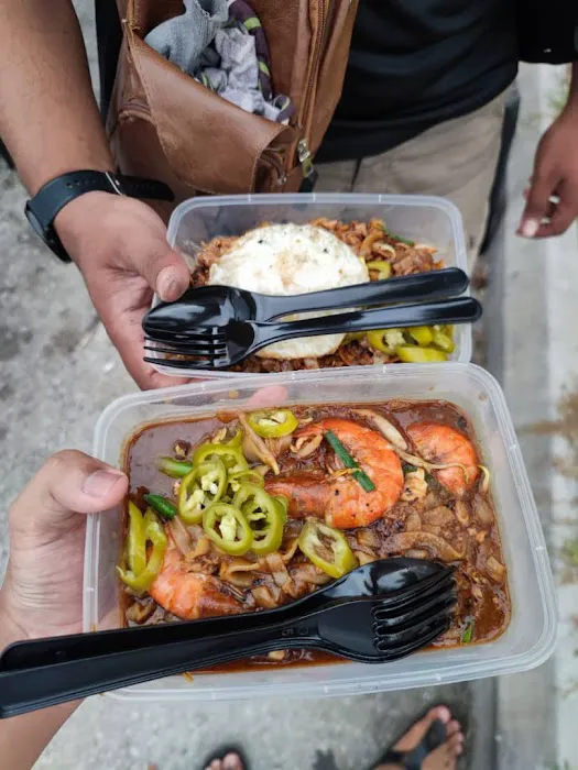 Pak Yus Char Kuey Teow Sungai Buloh Picture 3
