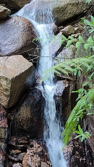 Enggan waterfall Picture 7