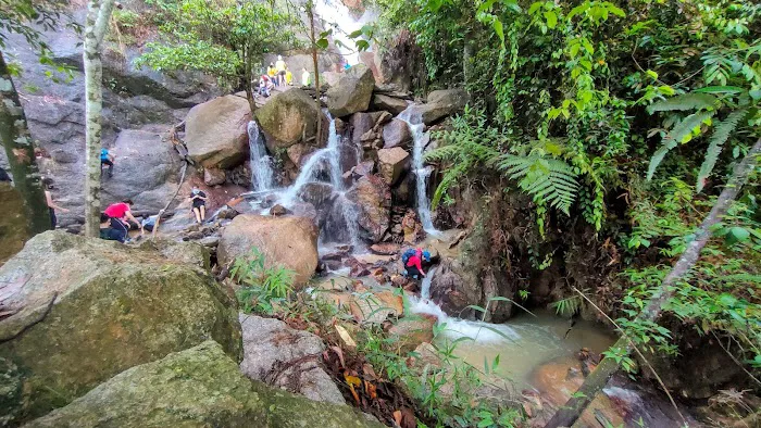 Enggan waterfall Picture 9