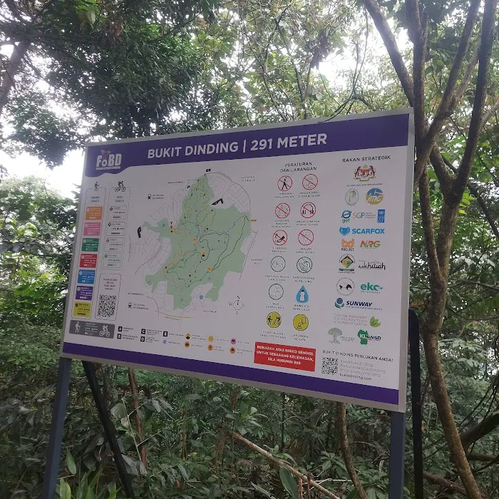Bukit Dinding Peak Picture 8