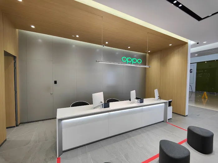 My OPPO Space IOI City Mall Picture 3