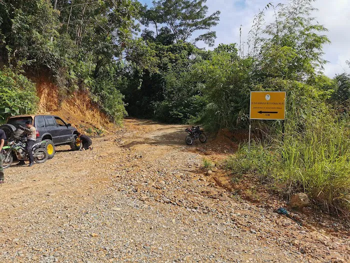 Junction left Pos Bihai, Sempadek,Belatim, right to Pos Tohoi, Simpor, Gob Picture 6