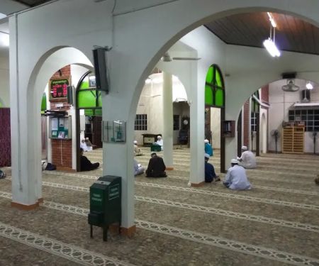 Madrasatul Islamiah (surau jumaat)