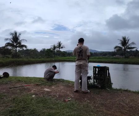 Kolam Pancing Abe War