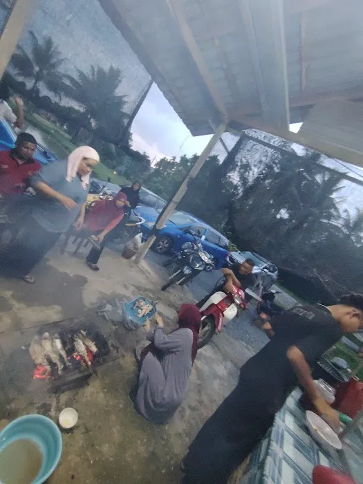 Kolam Pancing Abe War Picture 7