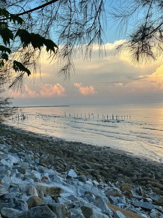 Pantai Anang Picture 1