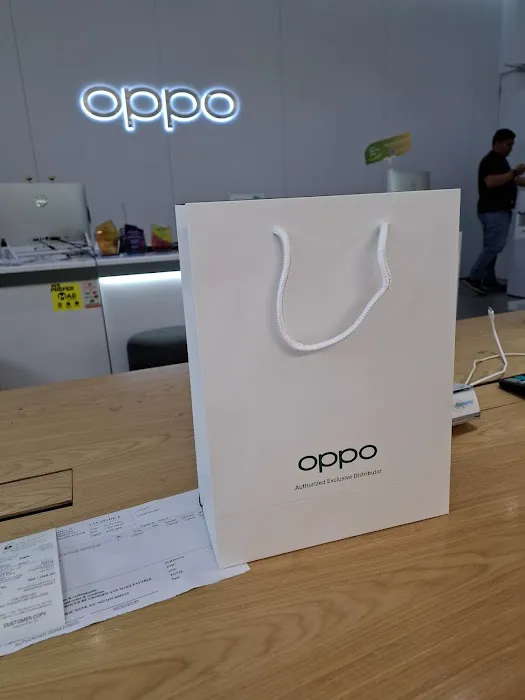 MY OPPO SPACE SETIA CITY MALL Picture 10