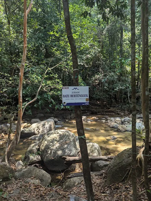 Air Terjun Batu Bertenggek Picture 6