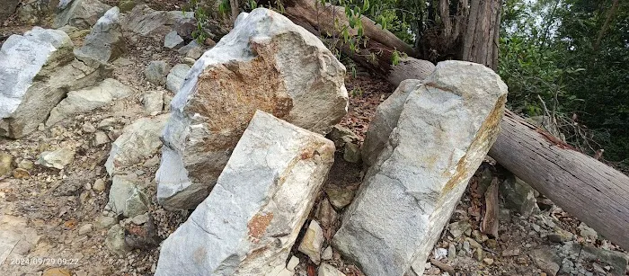 Bukit Senorang - Puncak bukit Picture 8