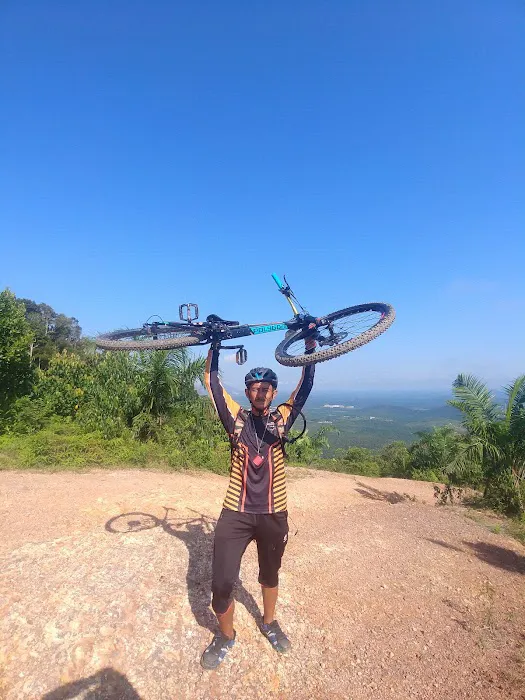 Bukit Senorang Look Out Point Picture 3