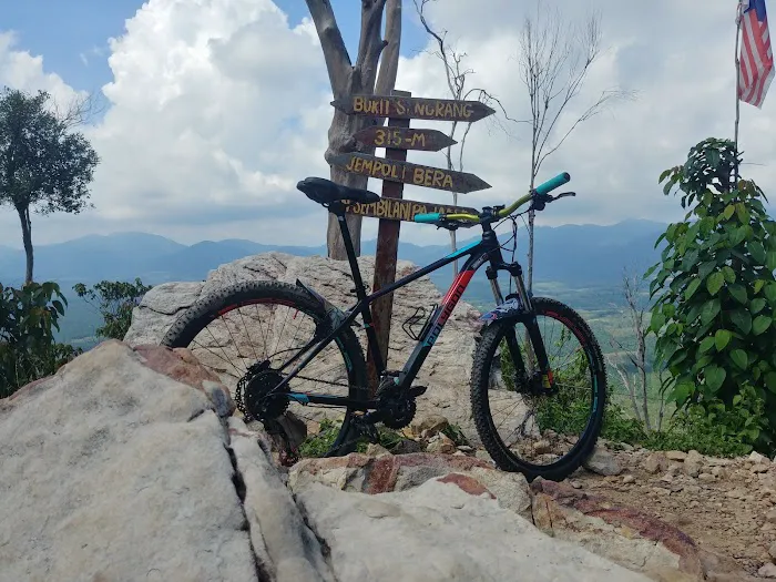 Bukit Senorang Look Out Point Picture 8