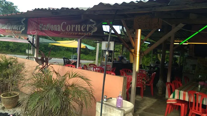 Madiena Corner Picture 3