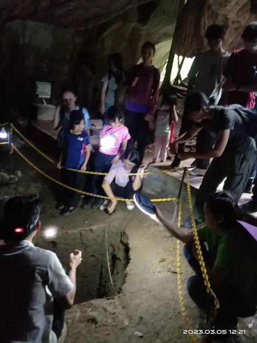 Gua Pelangi Archaeological Site Picture 6